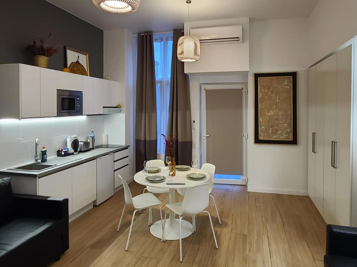 Las Artes Hlius Luxury Apartments Valencia Exterior photo